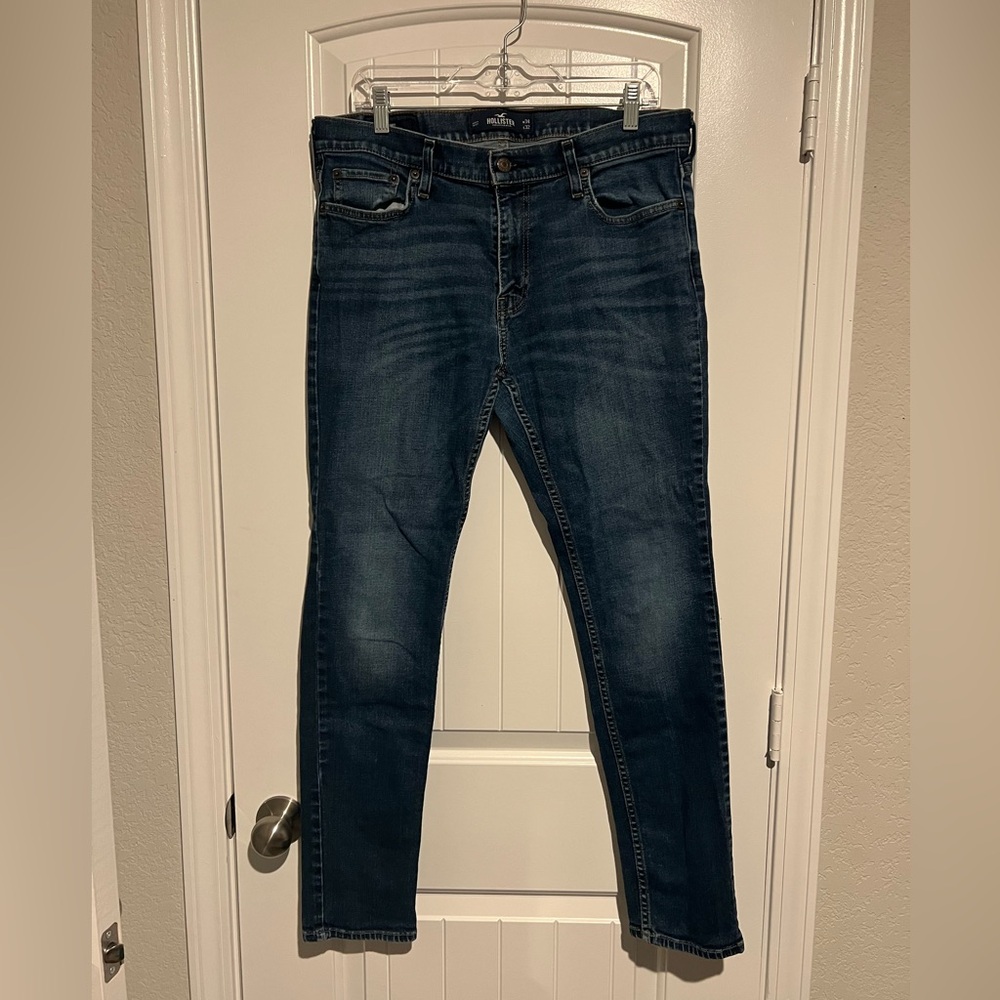 Hollister Men's Dark Blue Skinny Jeans
